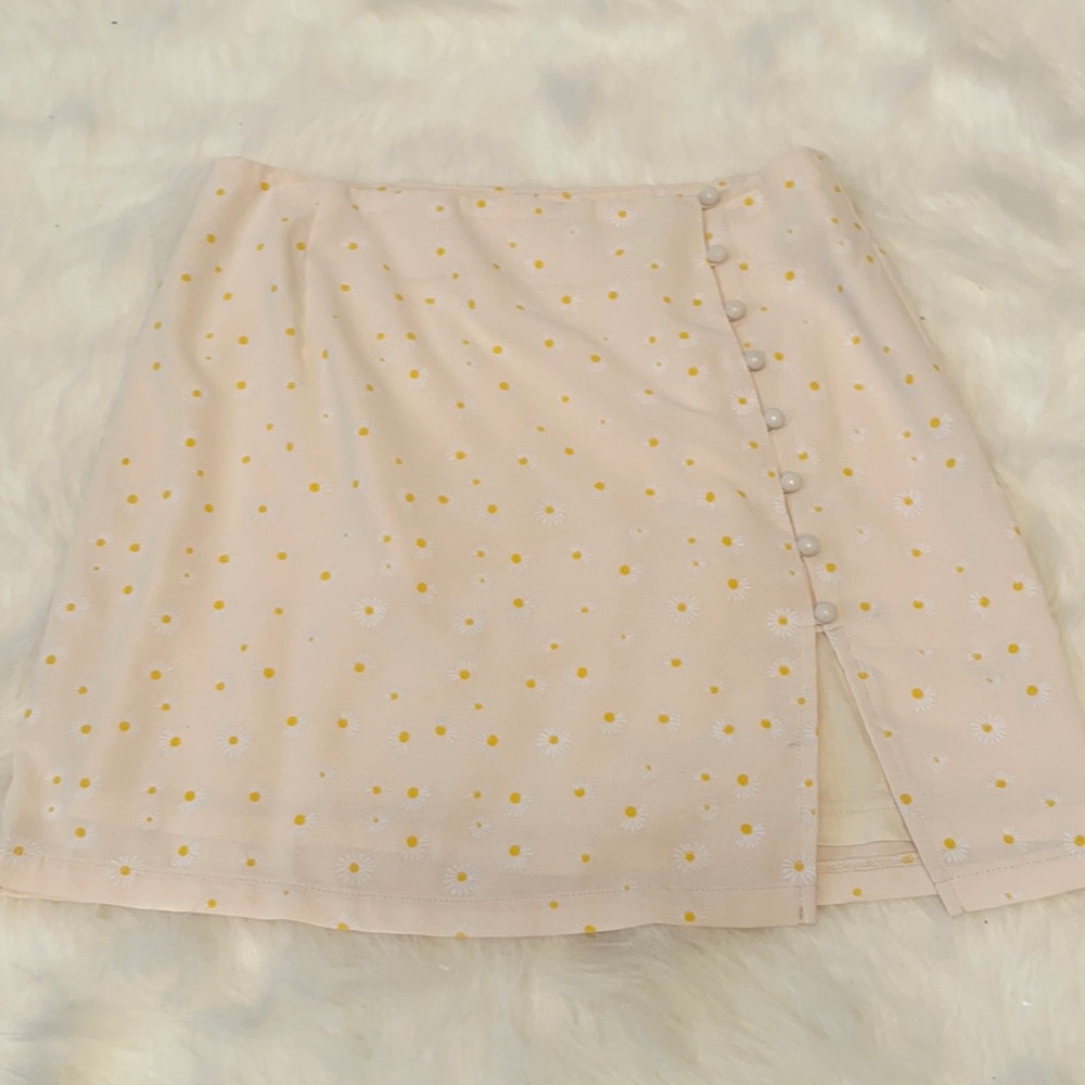 Princess Polly daisy slit skirt
